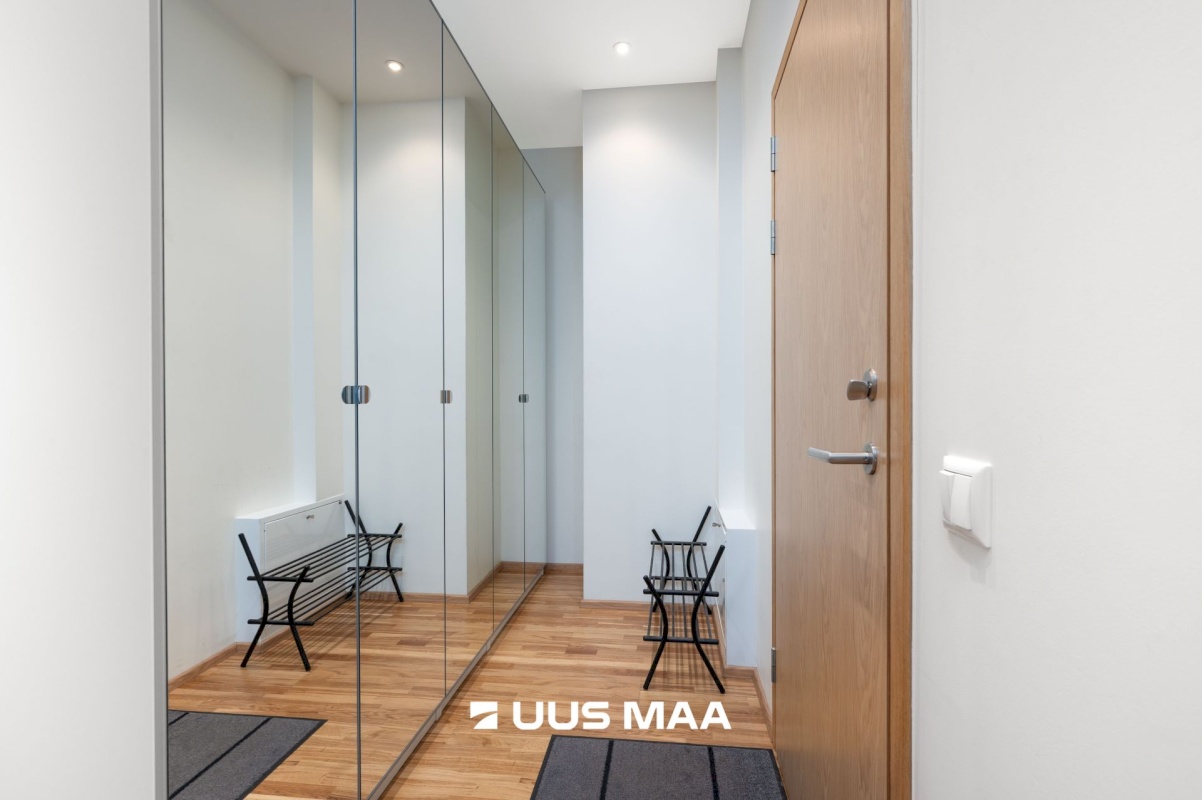 Tallinn, Nõmme linnaosa, Pääsküla, Pärnu mnt 524b