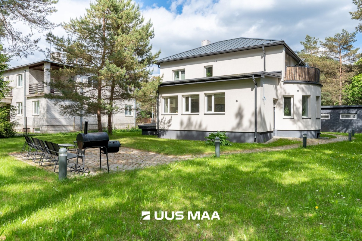 Tallinn, Nõmme linnaosa, Pääsküla, Pärnu mnt 524b