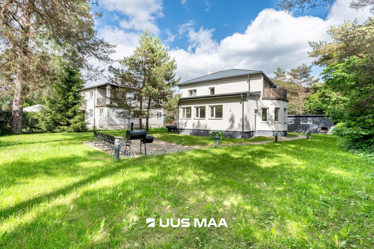 Tallinn, Nõmme linnaosa, Pääsküla, Pärnu mnt 524b