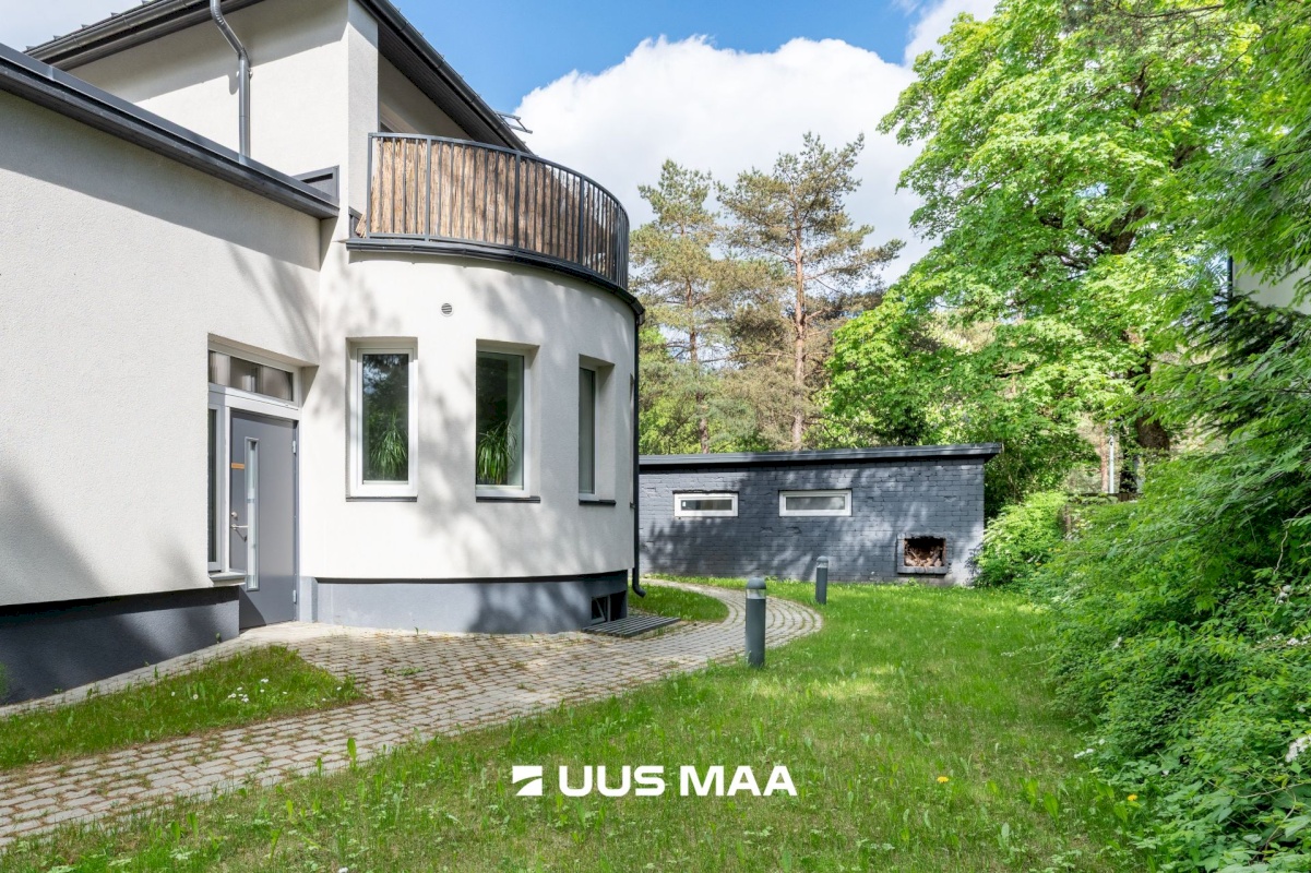 Tallinn, Nõmme linnaosa, Pääsküla, Pärnu mnt 524b