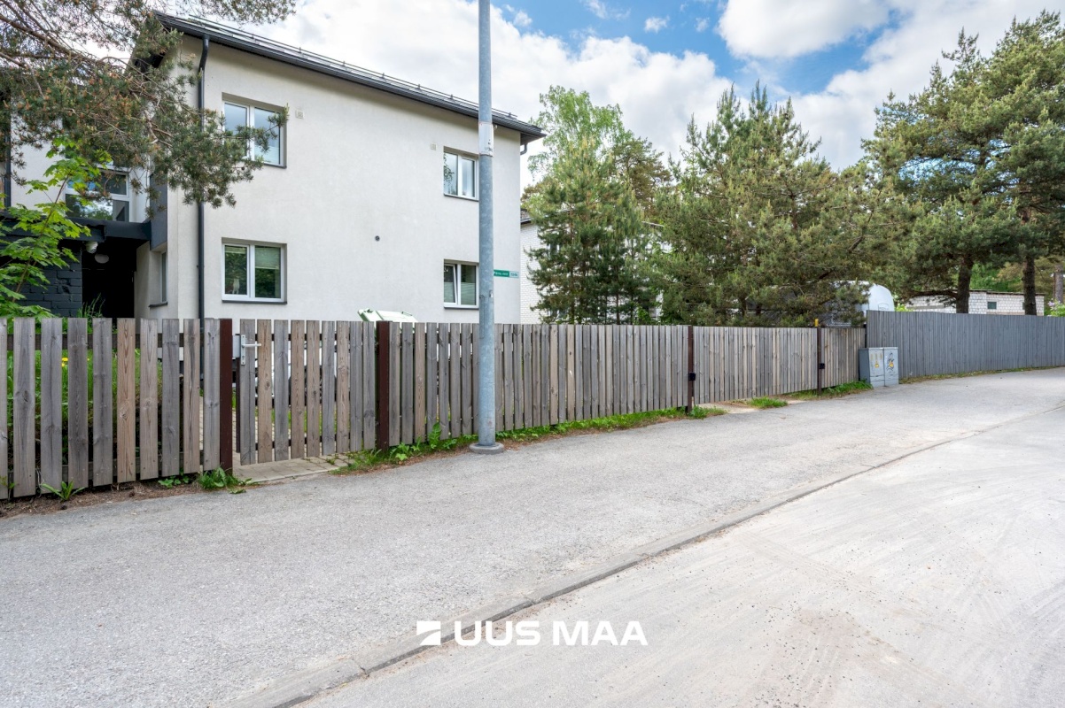 Tallinn, Nõmme linnaosa, Pääsküla, Pärnu mnt 524b