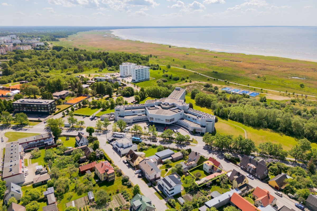 Pärnu linn, Pärnu linn, Rannarajoon, Karusselli tn 82