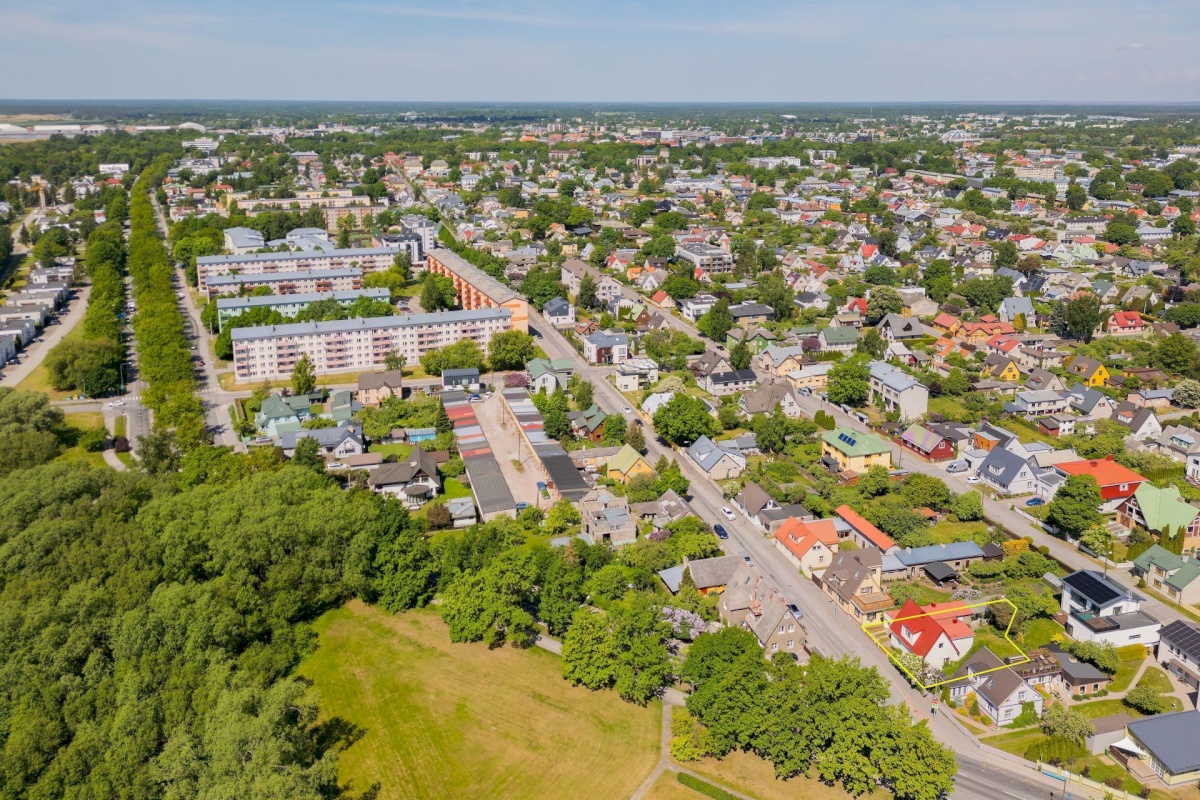 Pärnu linn, Pärnu linn, Rannarajoon, Karusselli tn 82