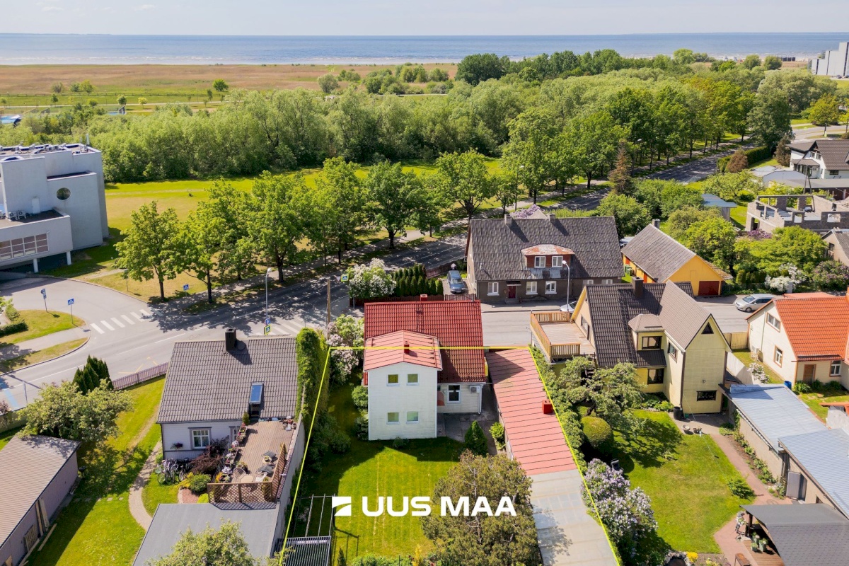 Pärnu linn, Pärnu linn, Rannarajoon, Karusselli tn 82
