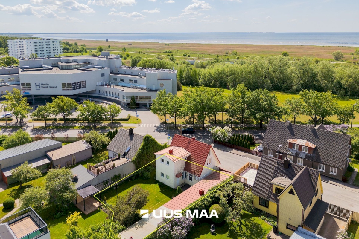 Pärnu linn, Pärnu linn, Rannarajoon, Karusselli tn 82