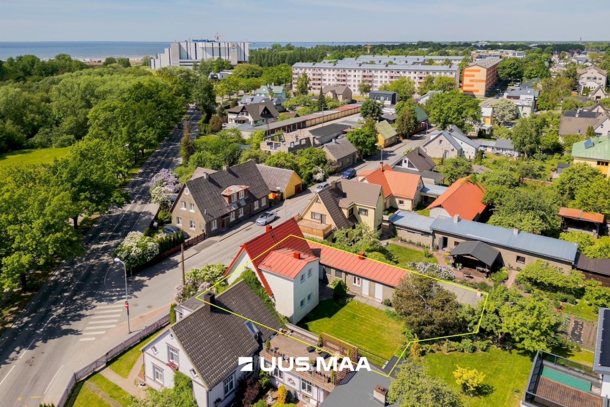 Pärnu linn, Pärnu linn, Rannarajoon, Karusselli tn 82