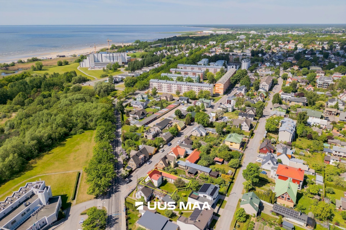 Pärnu linn, Pärnu linn, Rannarajoon, Karusselli tn 82