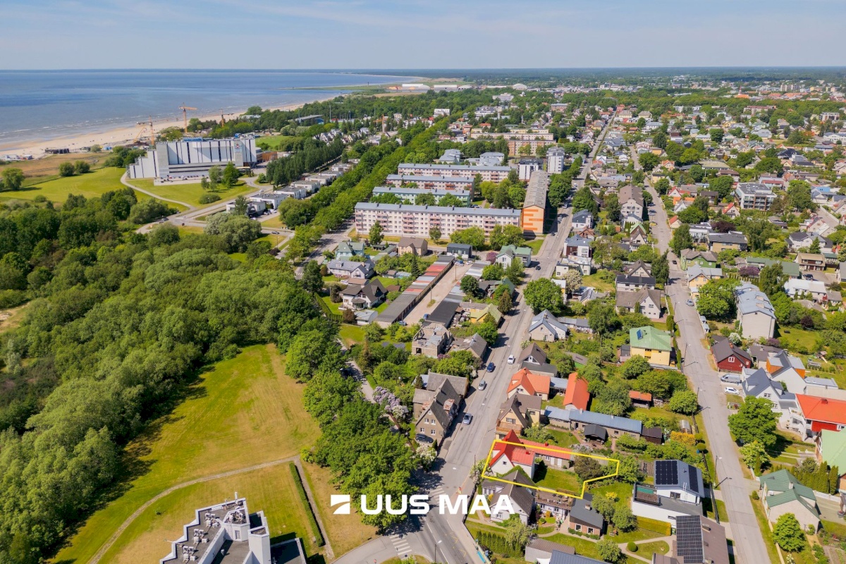 Pärnu linn, Pärnu linn, Rannarajoon, Karusselli tn 82