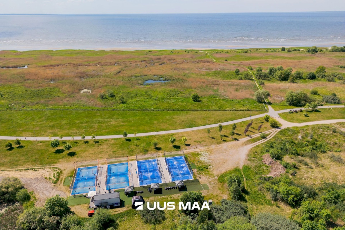 Pärnu linn, Pärnu linn, Rannarajoon, Karusselli tn 82