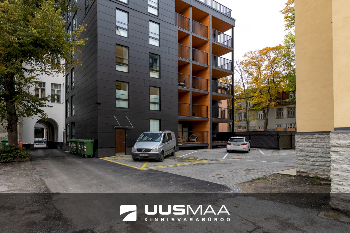 Tallinn, Kesklinna linnaosa, Raua, Narva mnt 40