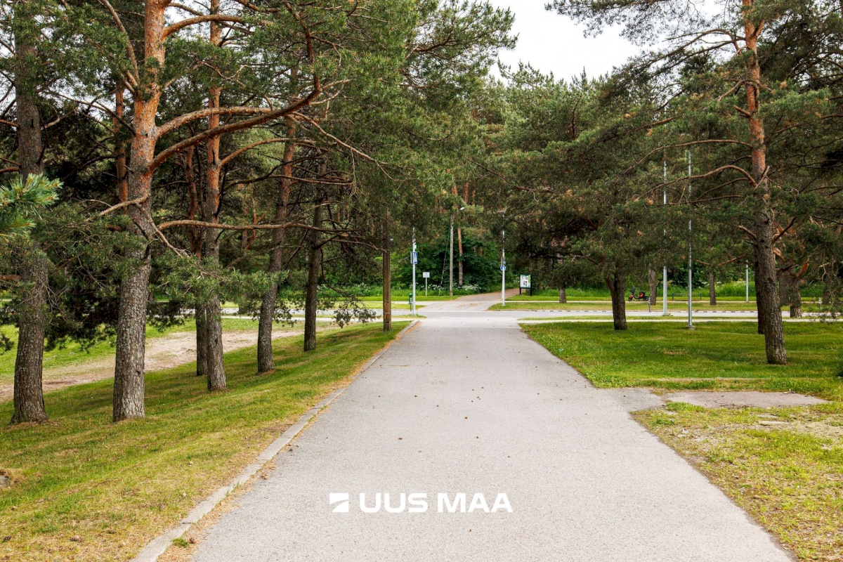Tallinn, Mustamäe linnaosa, J. Sütiste tee 24