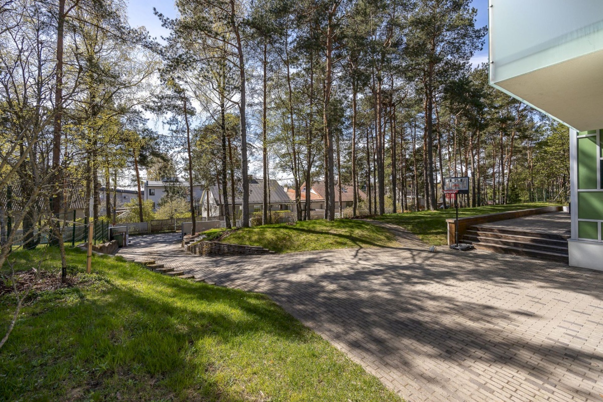 Tallinn, Nõmme linnaosa, Rebase 2b