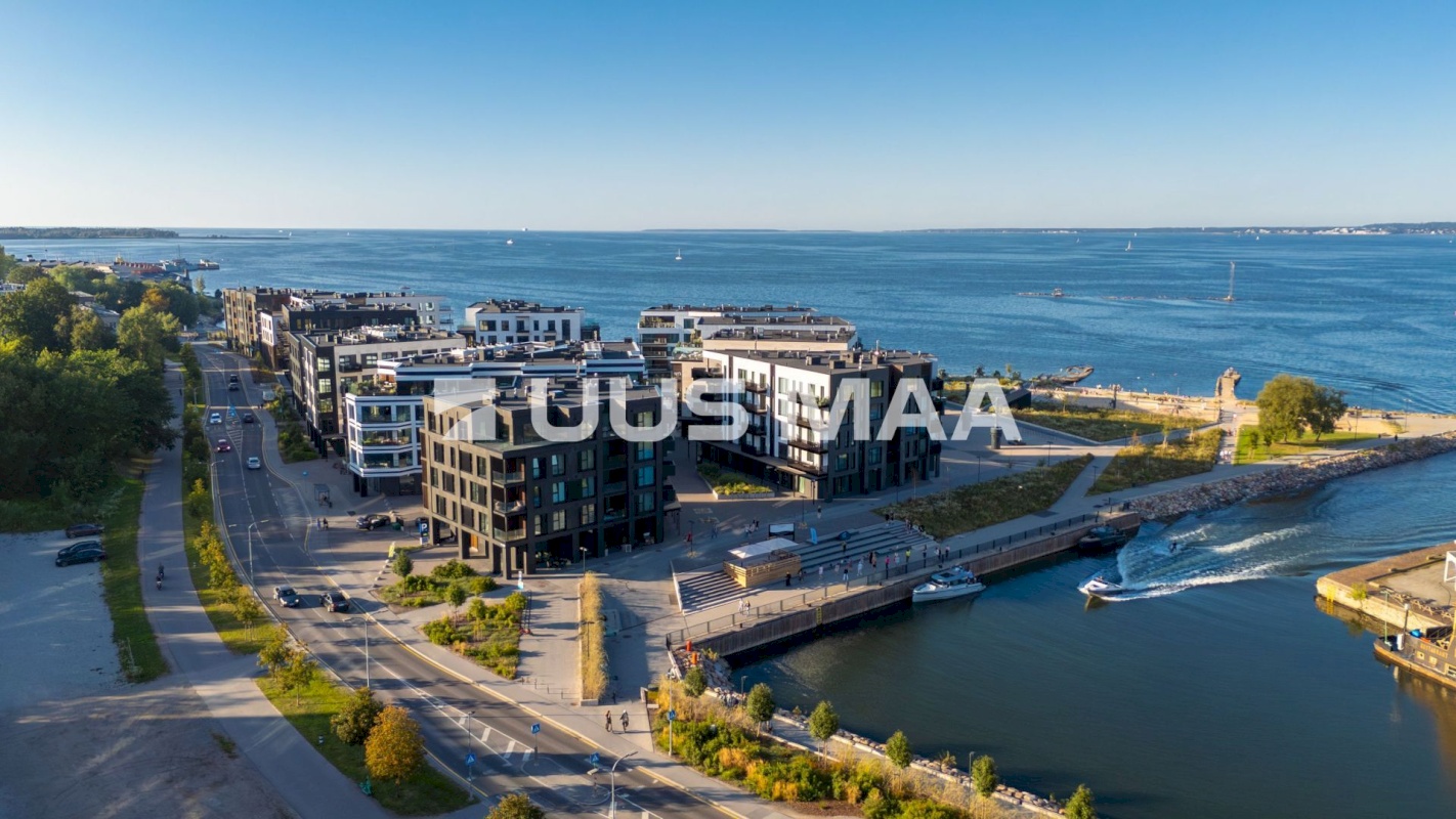 Tallinn, Kesklinna linnaosa, Kalaranna 8/9