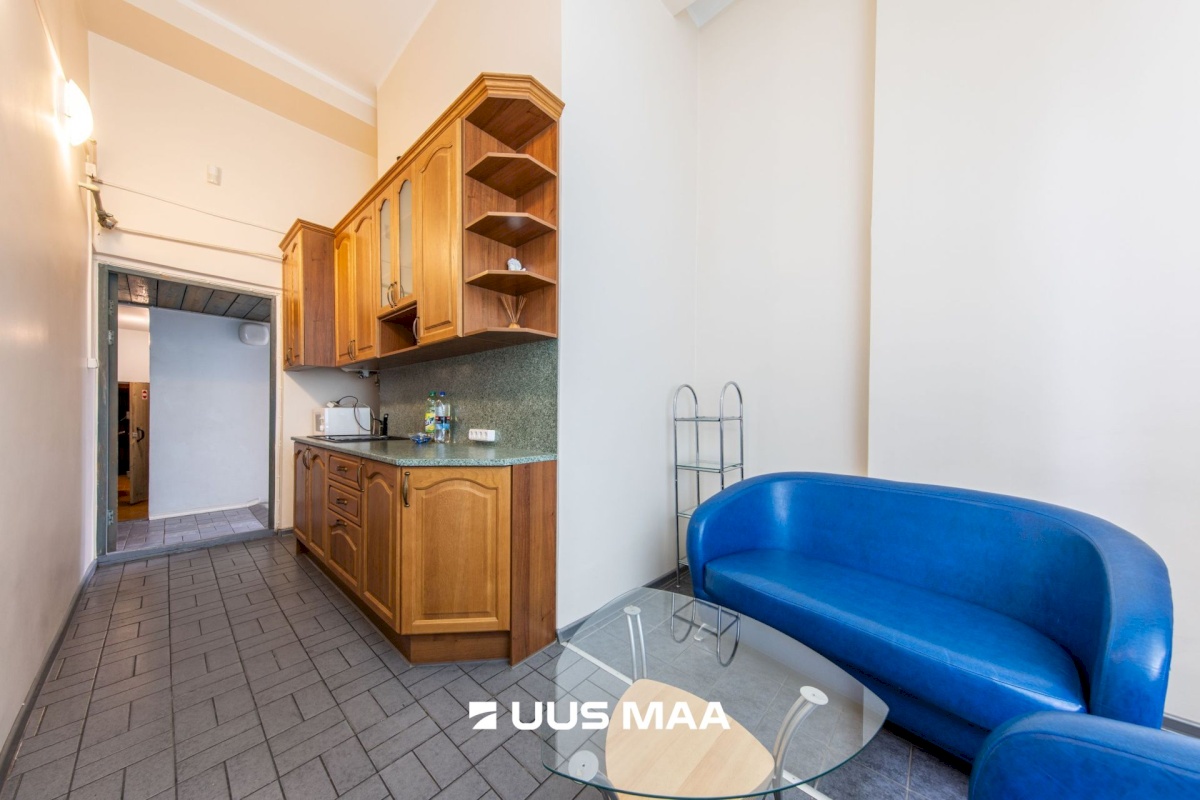 Tallinn, Kesklinna linnaosa, Uus Maailm, Virmalise 24