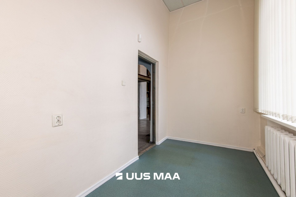 Tallinn, Kesklinna linnaosa, Uus Maailm, Virmalise 24