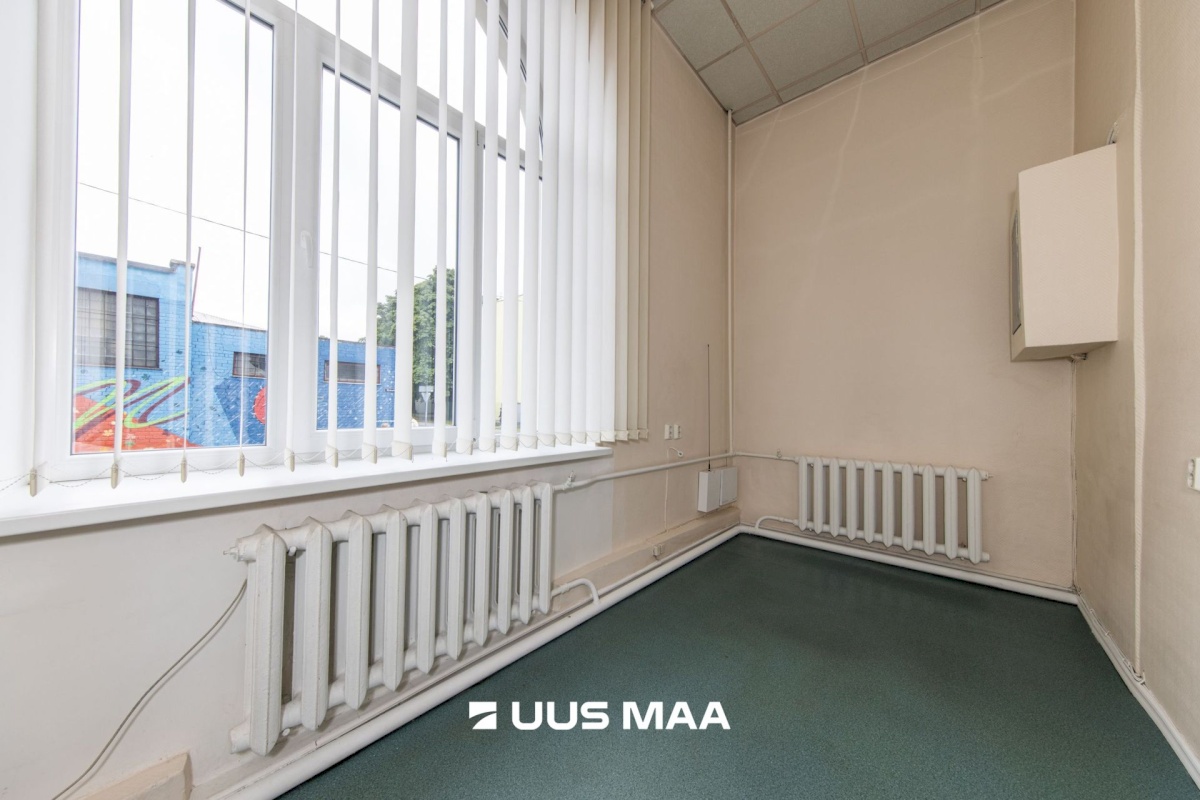 Tallinn, Kesklinna linnaosa, Uus Maailm, Virmalise 24