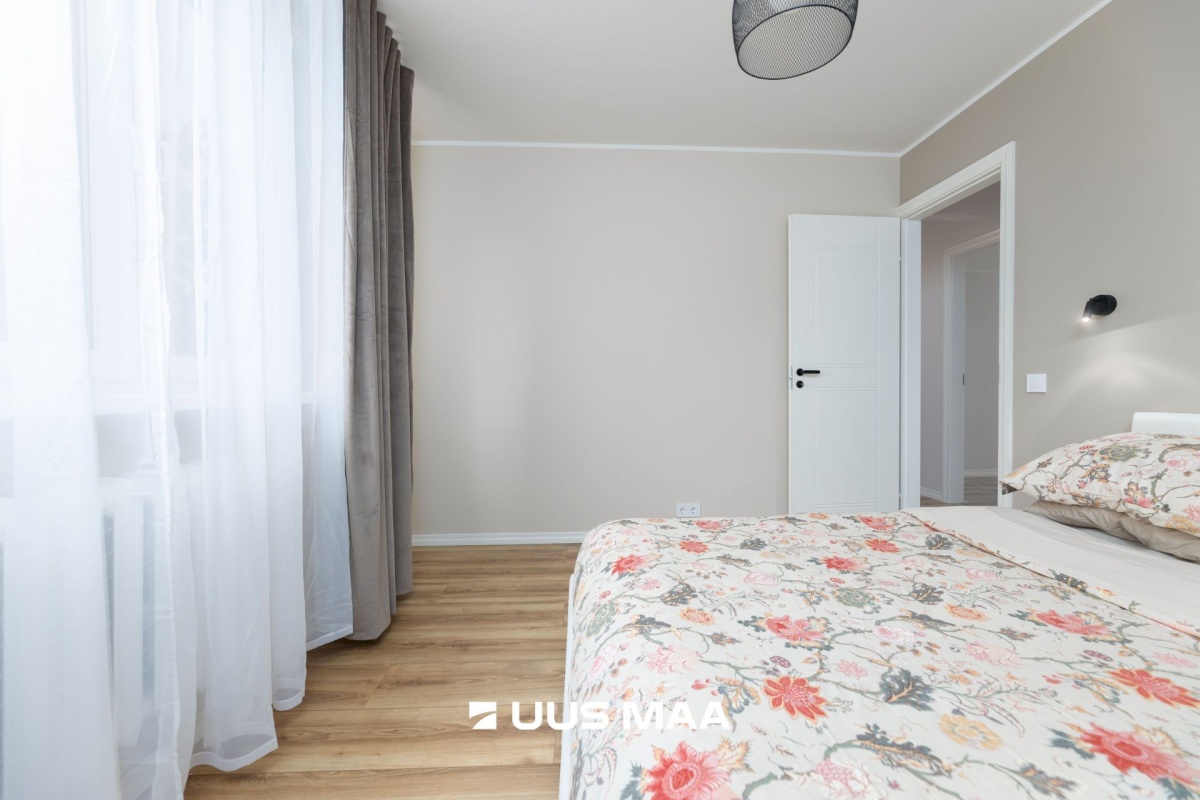 Tallinn, Nõmme linnaosa, Sinirebase 10