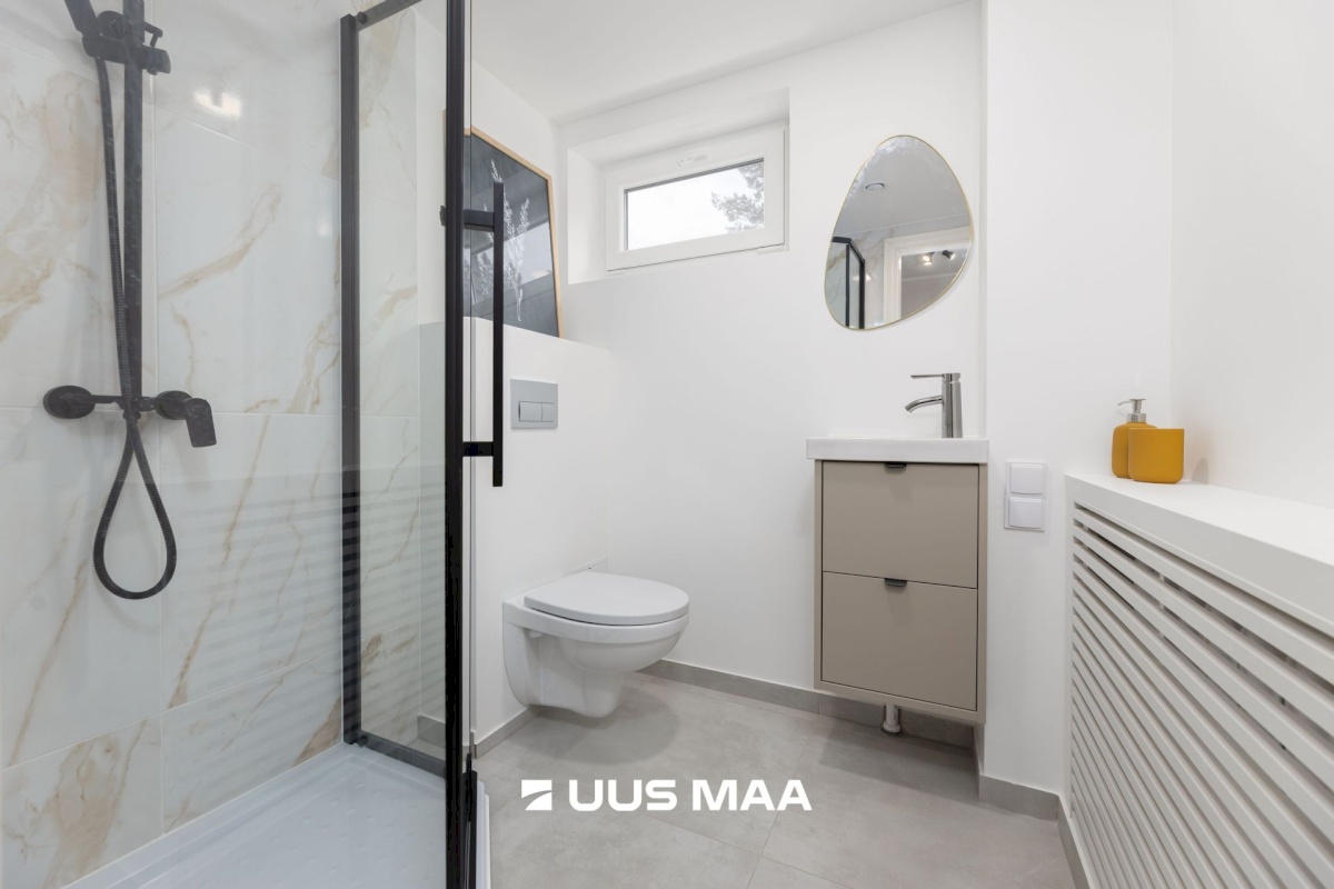 Tallinn, Nõmme linnaosa, Sinirebase 10