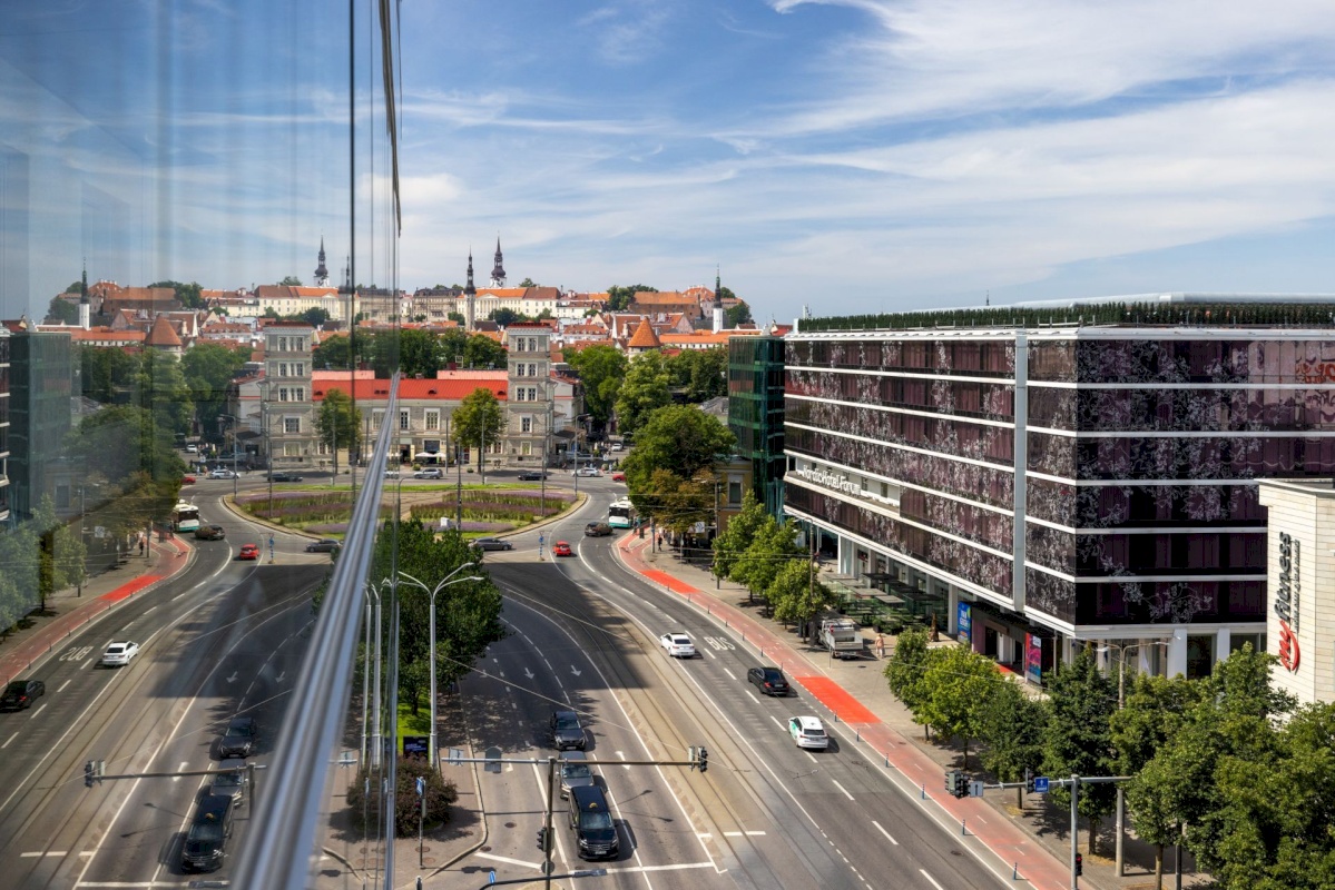 Tallinn, Kesklinna linnaosa, Südalinn, Viru väljak 6