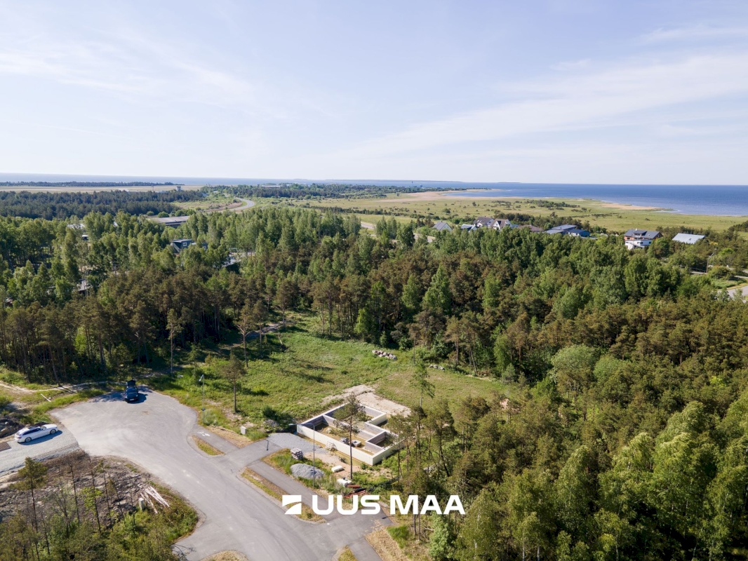 Saaremaa vald, Kuressaare linn, Vesikaare 12
