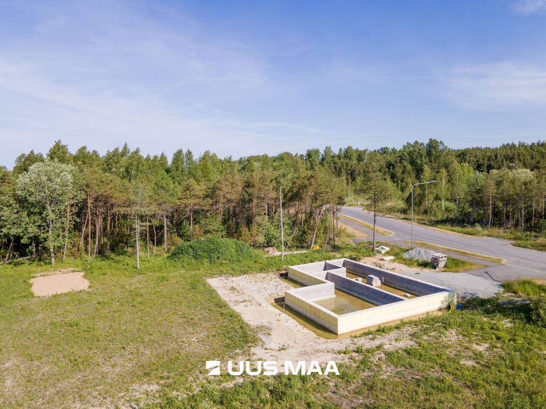 Saaremaa vald, Kuressaare linn, Vesikaare 12