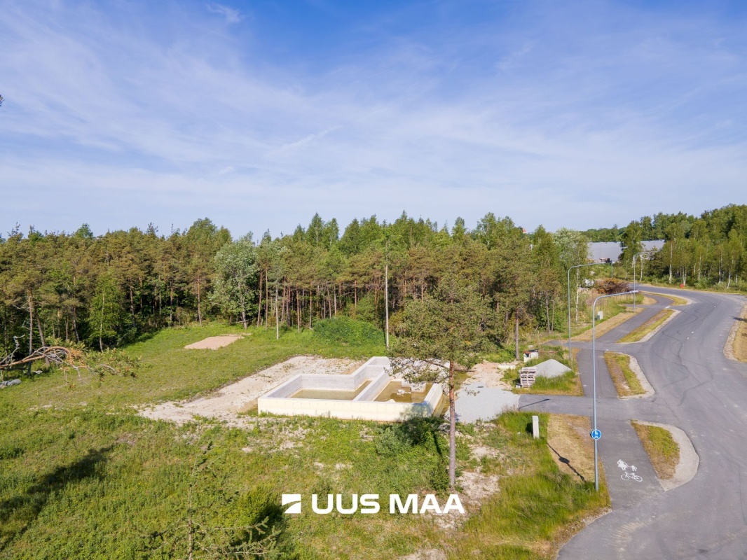 Saaremaa vald, Kuressaare linn, Vesikaare 12
