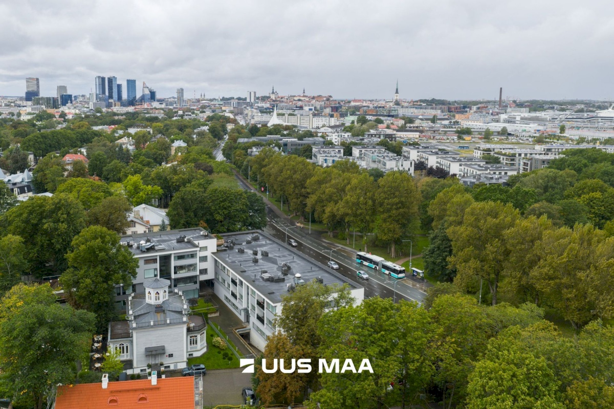 Tallinn, Kesklinna linnaosa, Kadriorg, Narva mnt 90
