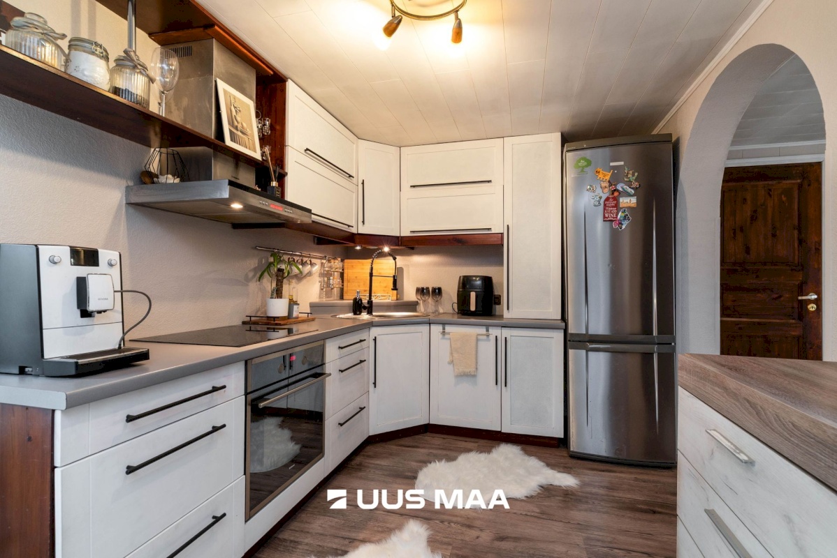 Valga vald, Valga linn, Iirise tn 8