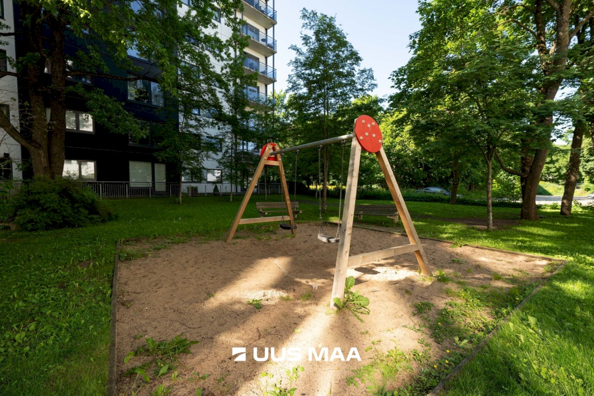 Tallinn, Kesklinna linnaosa, Pärnu mnt 129c/2