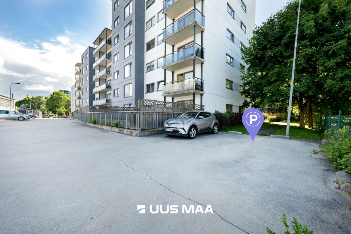 Tallinn, Kesklinna linnaosa, Pärnu mnt 129c/2