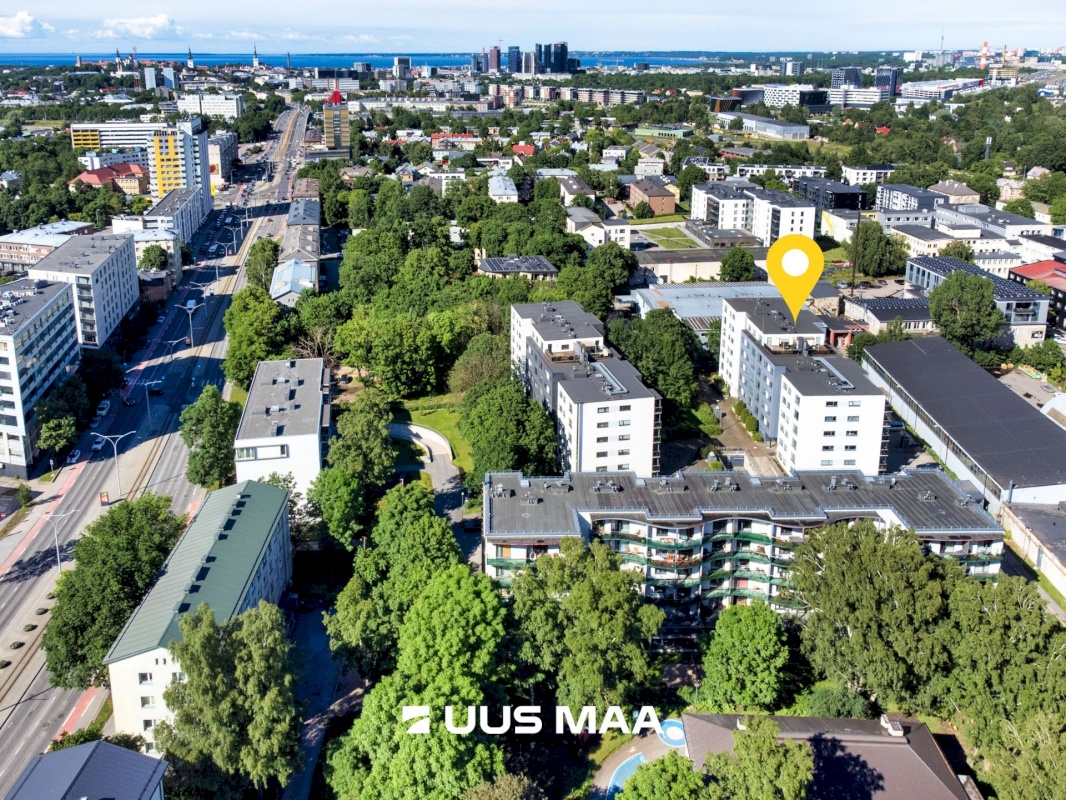 Tallinn, Kesklinna linnaosa, Pärnu mnt 129c/2