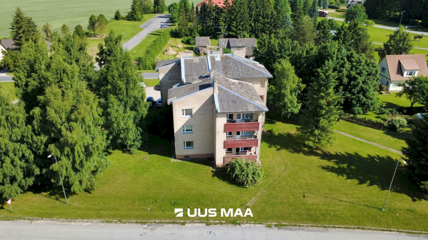 Vinni vald, Pajusti alevik, Linnu 4