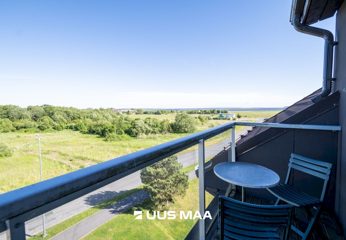 Saaremaa vald, Kuressaare linn, Merikotka 7