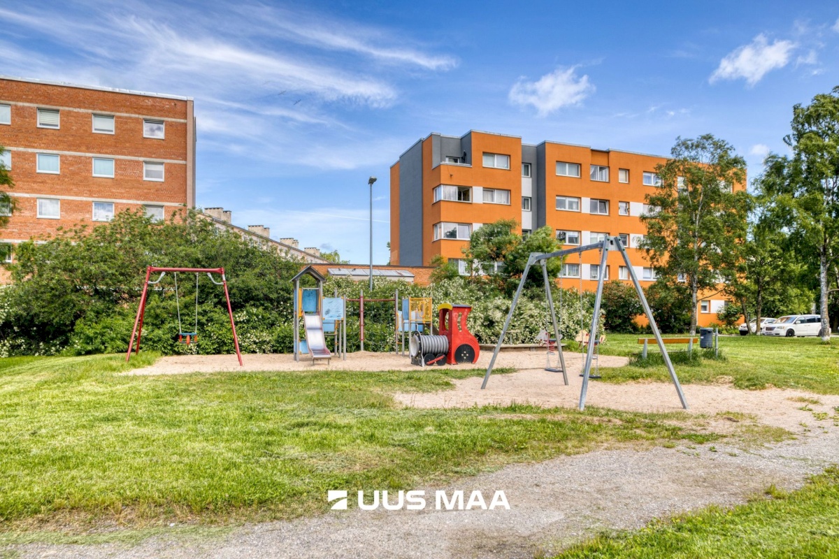 Tallinn, Põhja-Tallinna linnaosa, Puhangu 53