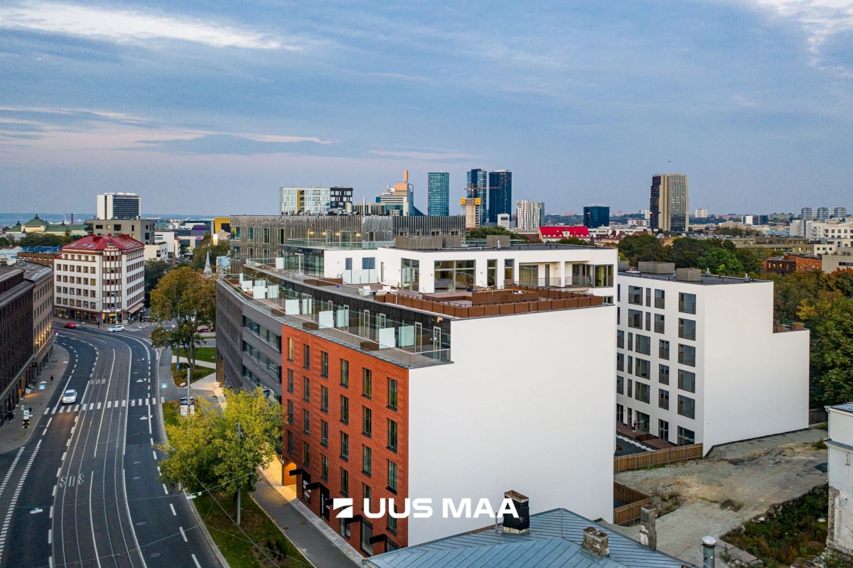 Tallinn, Kesklinna linnaosa, Pärnu mnt 31