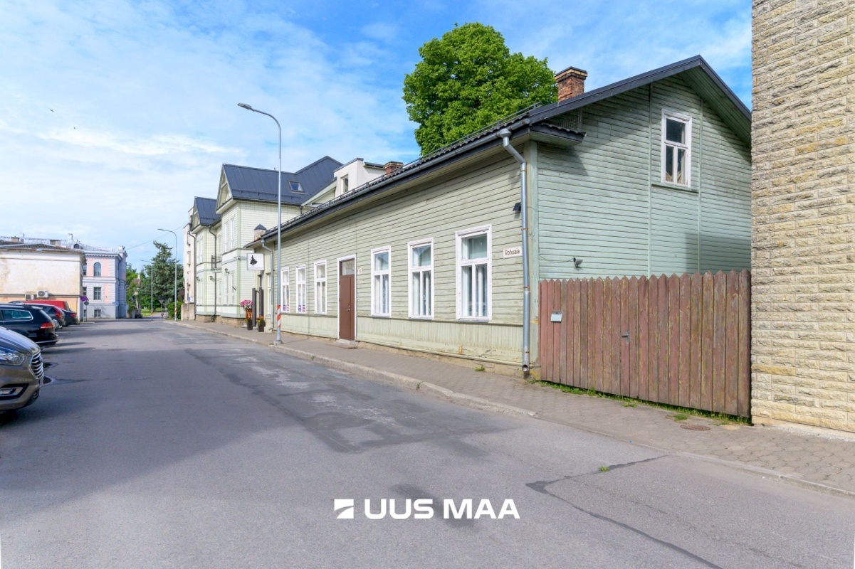 Rakvere linn, Rohuaia 15