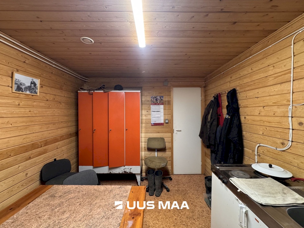 Rakvere vald, Roodevälja küla, Vahtra allee 13