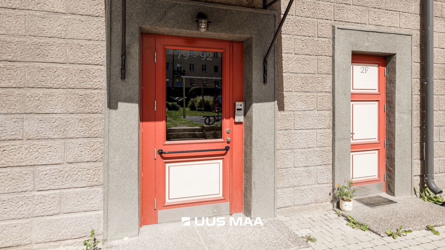Tallinn, Põhja-Tallinna linnaosa, Kalamaja, Tööstuse 43