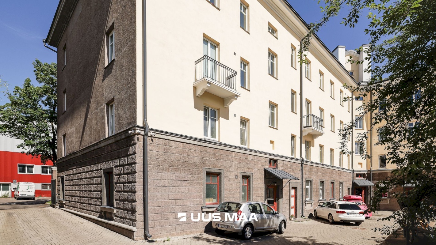 Tallinn, Põhja-Tallinna linnaosa, Kalamaja, Tööstuse 43