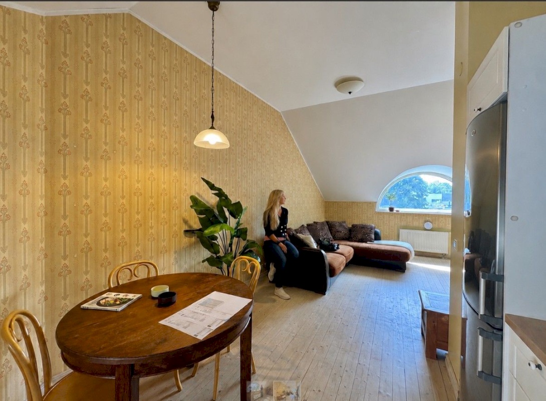 Tallinn, Kesklinna linnaosa, Kadriorg, Koidula 28