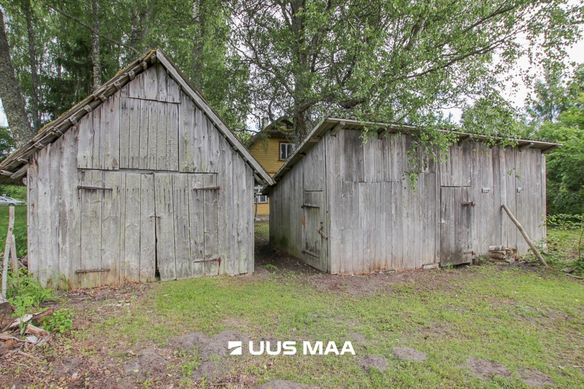 Pärnu linn, Tõstamaa alevik, Varbla mnt 52