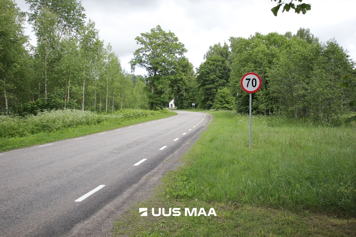Pärnu linn, Tõstamaa alevik, Varbla mnt 52