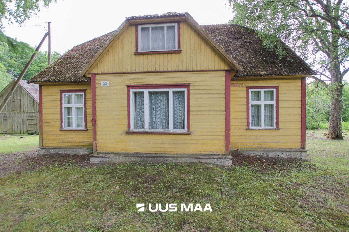 Pärnu linn, Tõstamaa alevik, Varbla mnt 52