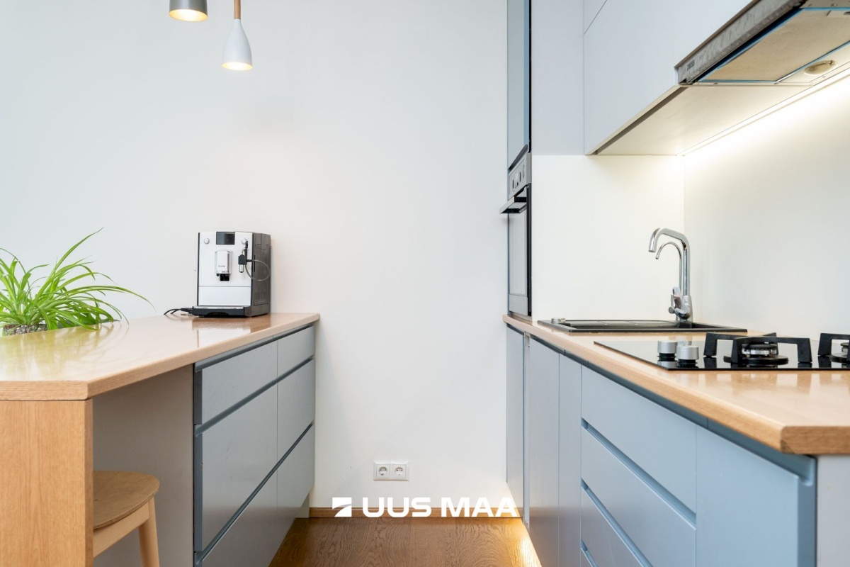 Tallinn, Mustamäe linnaosa, Kadaka, Kadaka tee 145a