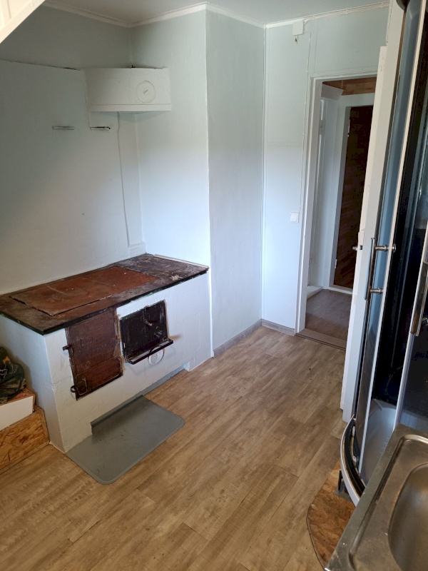 Pärnu linn, Paikuse alev, Keraamika 12