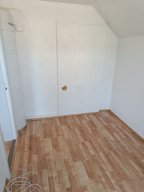 Pärnu linn, Paikuse alev, Keraamika 12