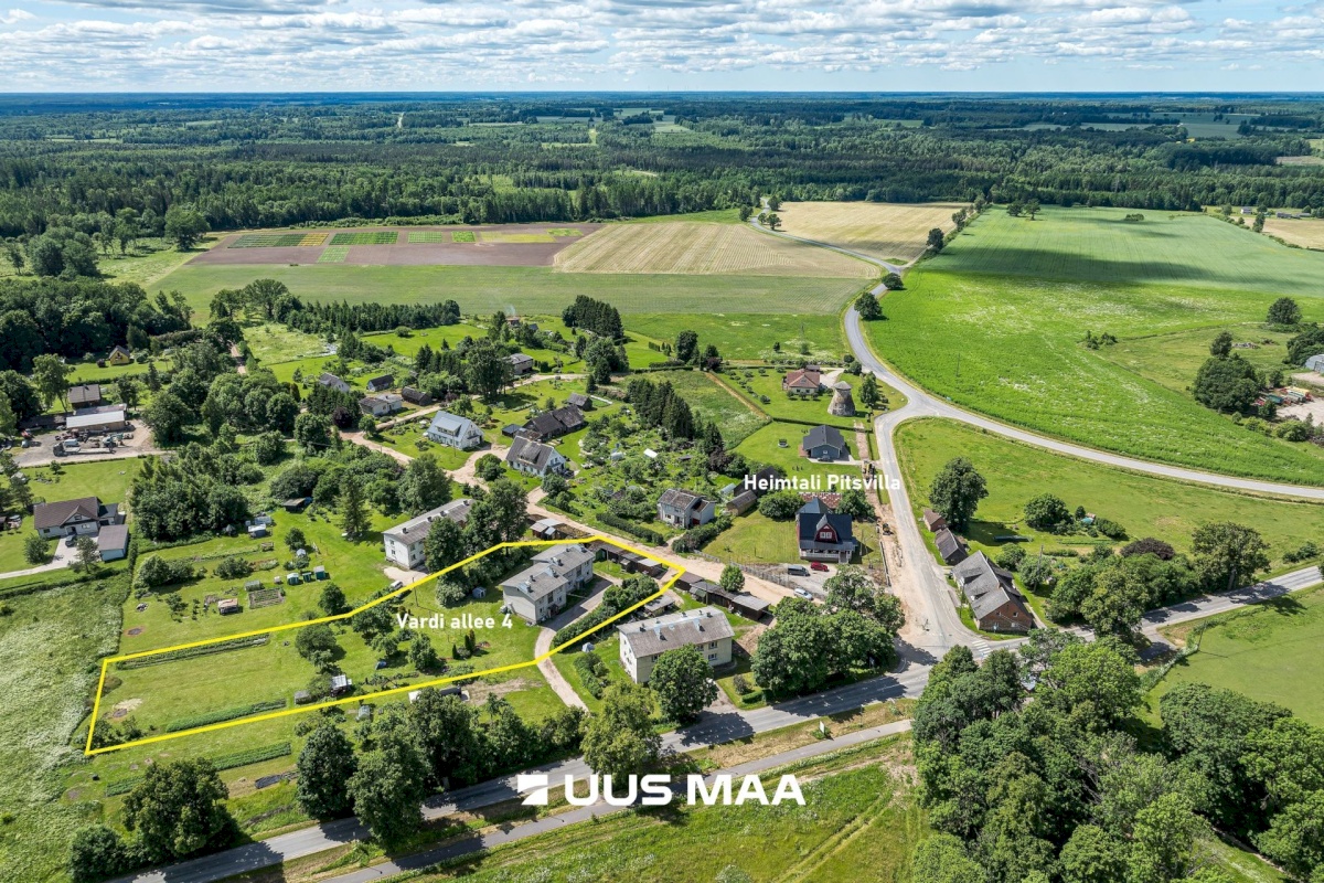 Viljandi vald, Heimtali küla, Vardi allee 4