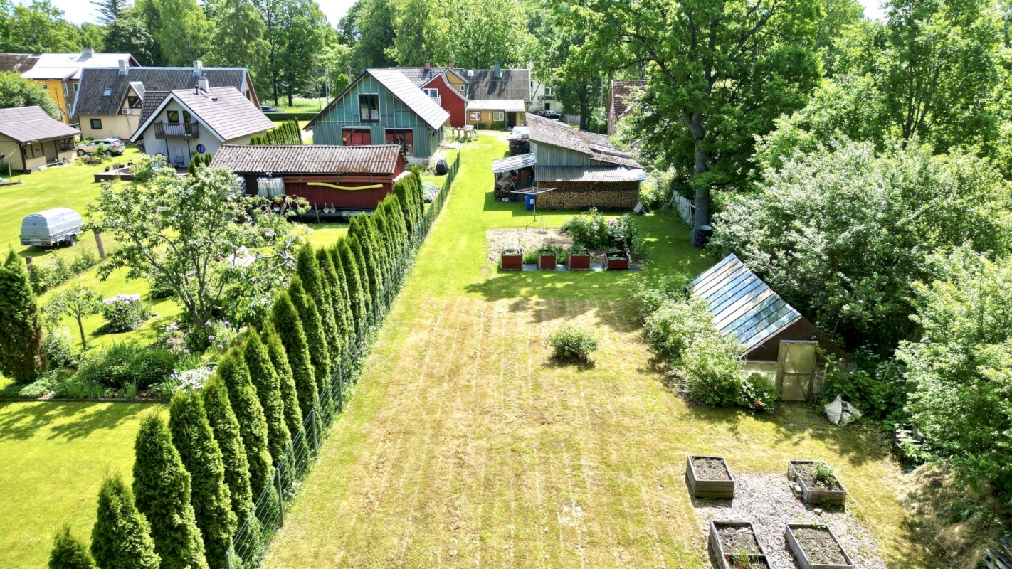Põhja-Pärnumaa vald, Vändra alev, Vana 32