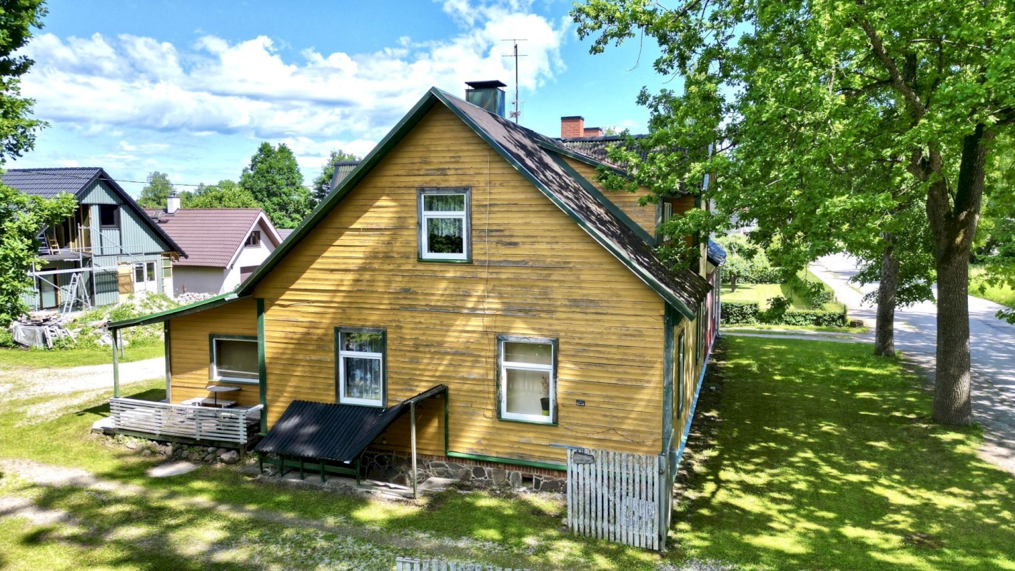 Põhja-Pärnumaa vald, Vändra alev, Vana 32