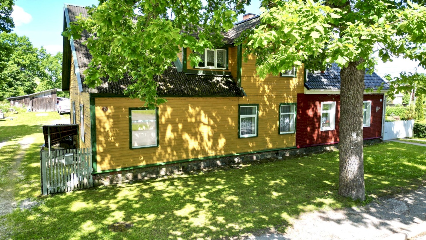 Põhja-Pärnumaa vald, Vändra alev, Vana 32